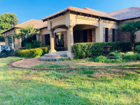 Budias Guesthouse B&B